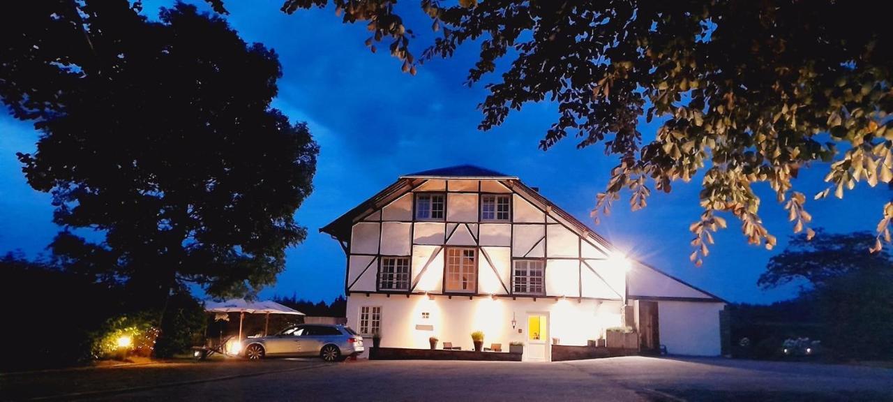 Отель La Ferme Du Soyeuru Спа Экстерьер фото